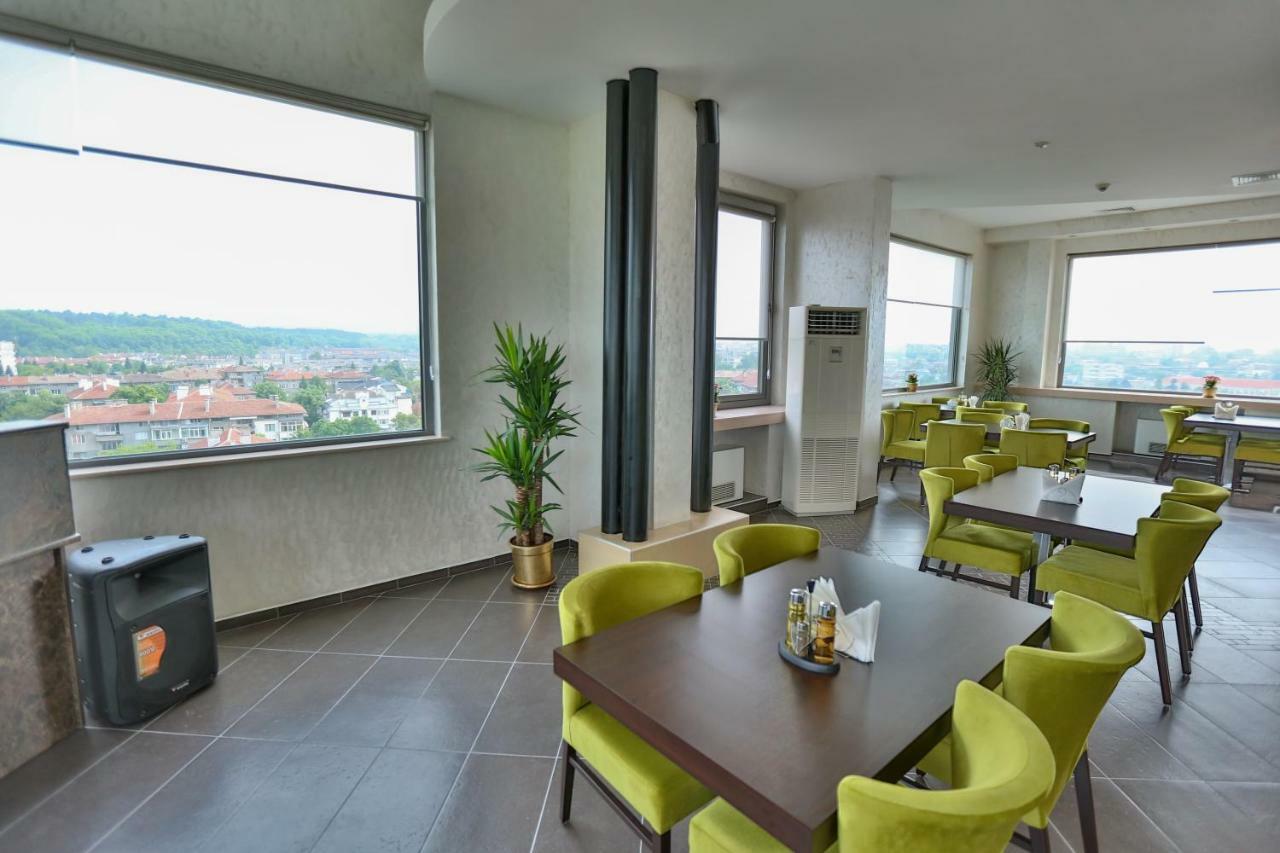 Terra Europe Brontes Hotel Targowischte Exterior foto